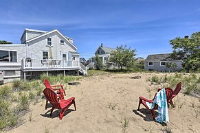Plum Island Retreat ~ 1-block Walk to Beach!