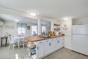 Plum Island Retreat ~ 1-block Walk to Beach!