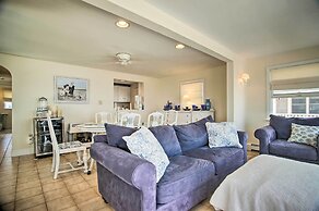 2 Decks + Beach Access: Oceanfront Getaway!