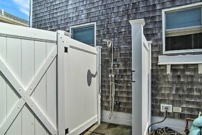 2 Decks + Beach Access: Oceanfront Getaway!