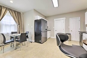 Bright Springfield Apartment w/ 2 Balconies!
