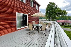 Lakeside Berkshires Home Near Hiking & Skiing!