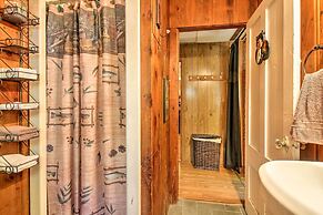 Pet-friendly Cabin w/ Fire Pit, BBQ & Great Deck!