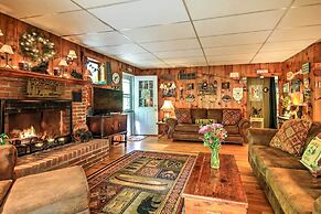 Pet-friendly Cabin w/ Fire Pit, BBQ & Great Deck!