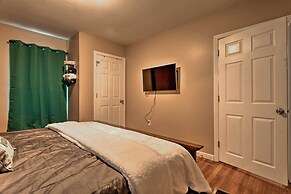 Stunning Brockton Apt < 4 Mi to Westgate Mall!