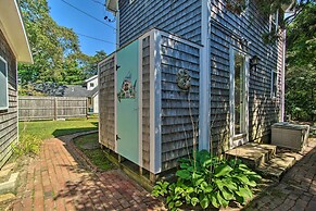 Charming MV Cottage: Walk to Dtwn Oak Bluffs!