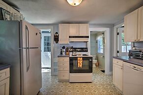 Charming MV Cottage: Walk to Dtwn Oak Bluffs!