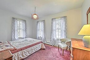 Apt on Vineyard Haven Near Nantucket Sound!