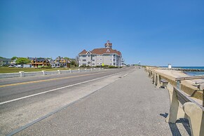 Breezy Oak Bluffs Condo - Steps to Inkwell Beach!