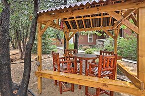 5 Mi to Big Bear Lake: Home w/ Hot Tub!