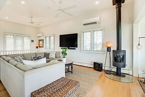 Elegant Gloucester Beach Getaway With Ocean Views!