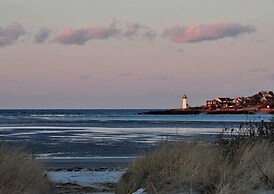 Elegant Gloucester Beach Getaway With Ocean Views!