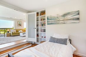 Elegant Gloucester Beach Getaway With Ocean Views!