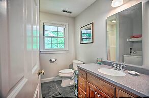 Cape Cod Home w/ Deck ~ 3 Mi to Beaches