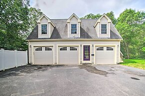 Cape Cod Home w/ Deck ~ 3 Mi to Beaches
