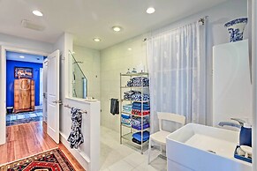 Vibrant Sterling Lakefront Lodge w/ Kayaks