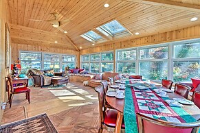 Vibrant Sterling Lakefront Lodge w/ Kayaks