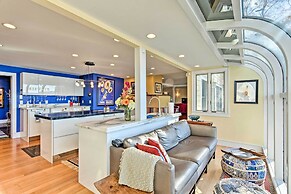 Vibrant Sterling Lakefront Lodge w/ Kayaks