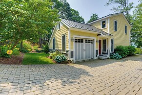Vibrant Sterling Lakefront Lodge w/ Kayaks