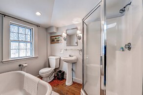 Ipswich Cottage: Beautiful Views, 5 Mins to Beach