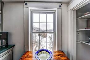 Ipswich Cottage: Beautiful Views, 5 Mins to Beach