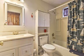 Oceanfront Cottage w/ Balcony in Cape Cod!