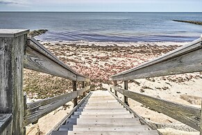 Oceanfront Cottage w/ Balcony in Cape Cod!