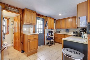 Football Fans Lake Retreat - 5 Mins to Gillette!