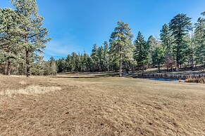 Bright Townhome - 1 Mile to Downtown Cloudcroft
