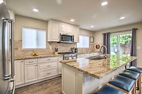 Coastal Carlsbad Home: 1 Mi to Beach & Downtown