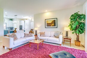Resort Pools + Golf: Palm Springs Condo!