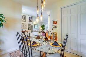 Resort Pools + Golf: Palm Springs Condo!