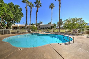 Resort Pools + Golf: Palm Springs Condo!