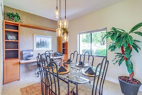 Resort Pools + Golf: Palm Springs Condo!