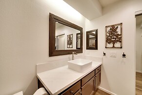 Snowcreek Resort Condo w/ Deck at Mammoth Mountain