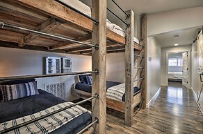 Sleek Riverfront Condo on Pier in Downtown Astoria