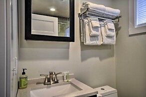 Sleek Riverfront Condo on Pier in Downtown Astoria