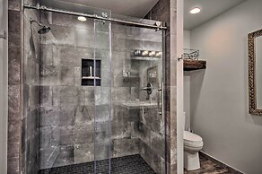 Sleek Riverfront Condo on Pier in Downtown Astoria