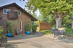 Private Modern Entertainment Getaway