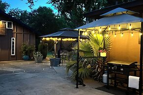 Private Modern Entertainment Getaway