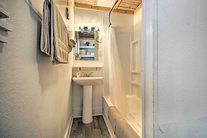 Hot Springs Home: 2 Mi to Hot Springs Nat'l Park