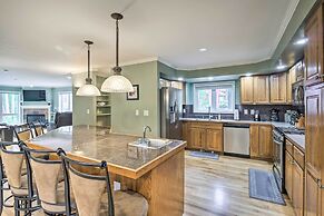 Spacious Breck Gem w/ Hot Tub: Walk to Ski Shuttle