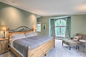 Spacious Breck Gem w/ Hot Tub: Walk to Ski Shuttle