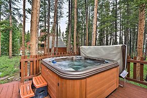 Spacious Breck Gem w/ Hot Tub: Walk to Ski Shuttle