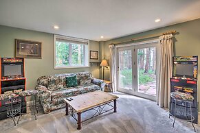 Spacious Breck Gem w/ Hot Tub: Walk to Ski Shuttle