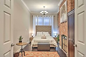Chic Baltimore Apartment: 2 Mi to Downtown!