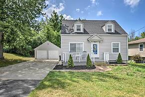 Orchard Park Home < 2 Mi to Highmark Stadium!