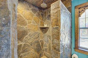 Angler's Cabin: Direct Lake Fork Access, By Marina