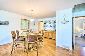 Lakefront Home w/ Rooftop Deck, Grill, Games!