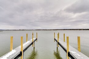 Lakefront Home w/ Rooftop Deck, Grill, Games!